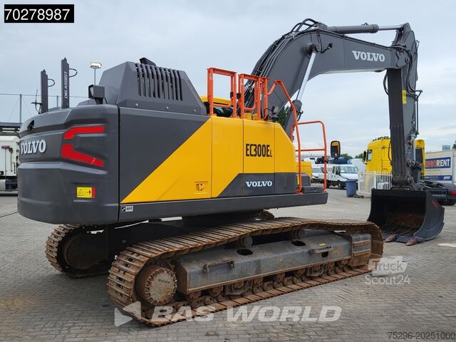 Pelle sur chenilles Volvo EC300 E L