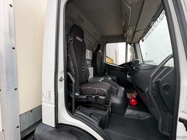 Gesloten bak Iveco 120E18 + euro 5 + lift