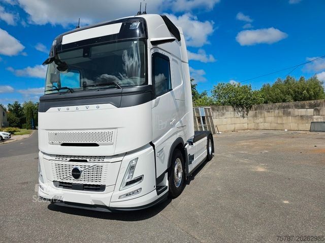 Standard SZM VOLVO Volvo 460 neues Modell, full Option, 2 Kreis Hyd
