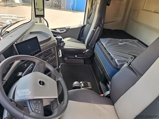 Standard SZM VOLVO Volvo 460 neues Modell, full Option, 2 Kreis Hyd