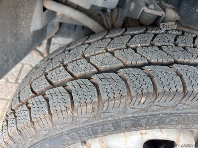 Pritschenwagen IVECO 50C18D  3,0D
