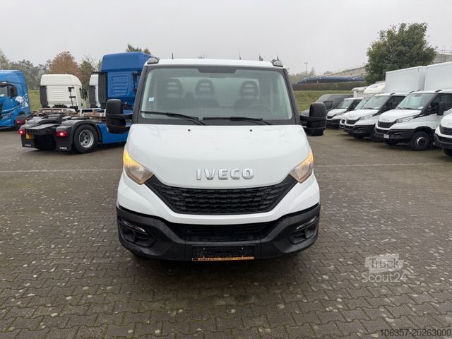 Savitarnos furgonas IVECO Daily 35C16 3,0L Kipper Werkzeugbox Euro6D