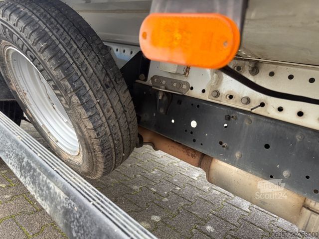 Savitarnos furgonas IVECO Daily 35C16 3,0L Kipper Werkzeugbox Euro6D