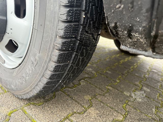 Savitarnos furgonas IVECO Daily 35C16 3,0L Kipper Werkzeugbox Euro6D