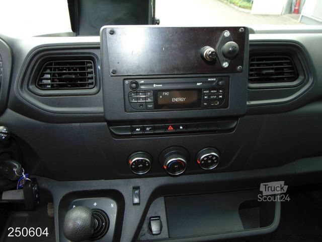 Fourgon tôlé RENAULT Master dCi 150 Automatik-Klima-Kamera