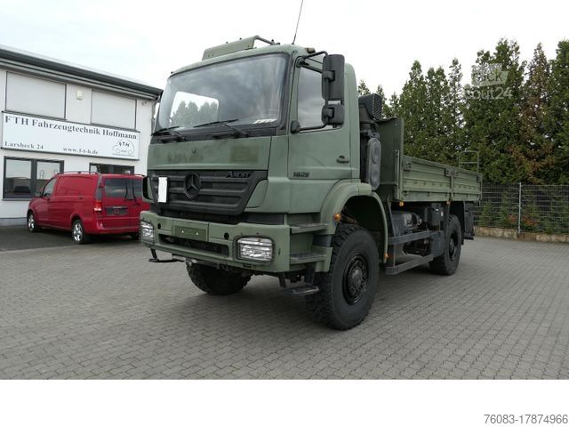 Vrachtauto met open laadbak MERCEDES-BENZ Axor 1829 A 4x4 Allrad Pritsche Plane Klima