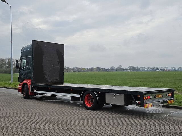 Platte bak SCANIA R230