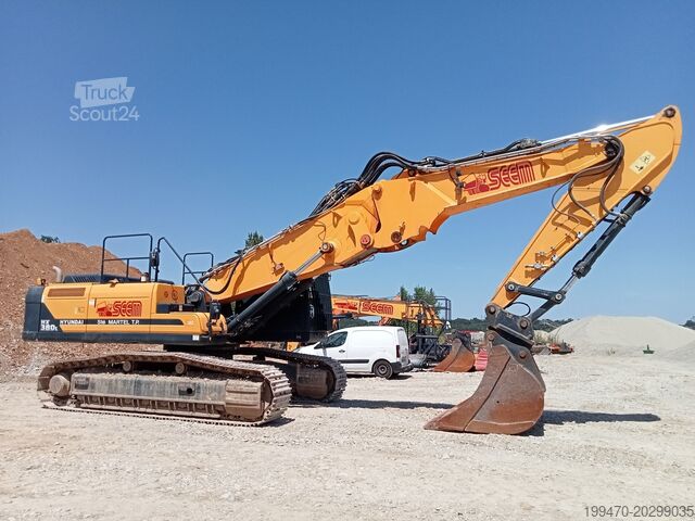 Pelle de démolition Hyundai HX380L with 20m longfront and excavation boom