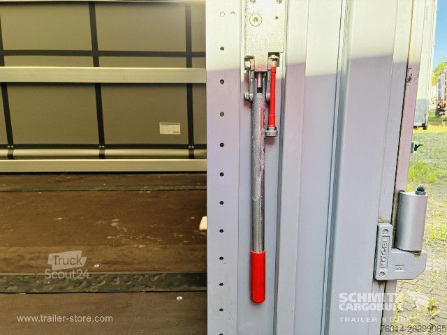 Открытый полуприцеп с тентом Kögel Curtainsider Mega