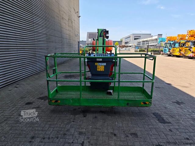 Ножничный подъемник JLG 860 SJ