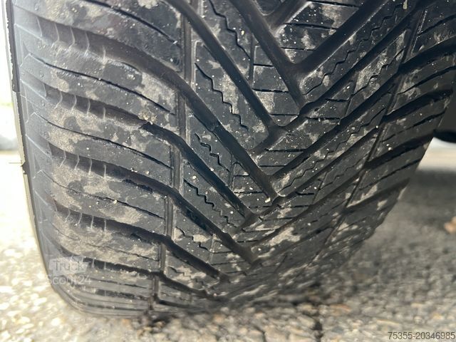 Fourgon tôlé FORD Transit Connect Kasten lang Klima Schiebtür