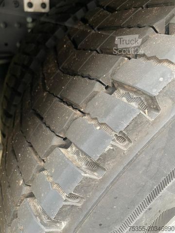 Autocarro con cassone MAN TGM 12.290 Klimaauto. NAVI 7,9 Koffer+LBW Unfall