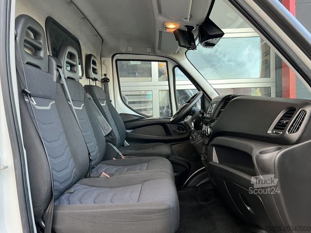 Furgão de teto alto IVECO Daily 35S16 Hi-Matic 8G MAXI Klimaautom. Kamera