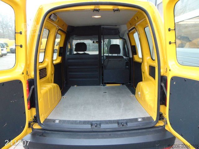 Bestelwagen VOLKSWAGEN Caddy 2.0 TDI 4Motion -2x Schiebetür-HFT-