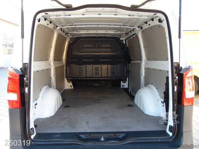 Furgone MERCEDES-BENZ Vito 114 CDI lang KLIMA