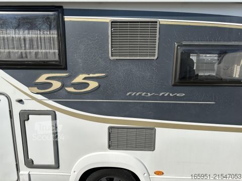 Ημιενσωματωμένο αυτοκινούμενο τροχόσπιτο Bürstner Nexxo T 690 Fifty-Five