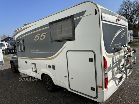 Ημιενσωματωμένο αυτοκινούμενο τροχόσπιτο Bürstner Nexxo T 690 Fifty-Five