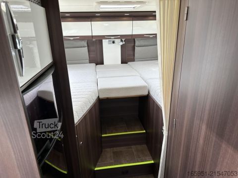 Ημιενσωματωμένο αυτοκινούμενο τροχόσπιτο Bürstner Nexxo T 690 Fifty-Five