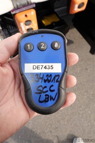 Open oplegger met zeil SCHMITZ CARGOBULL SCS 24 / LASI 12642 XL / LBW 2500 kg / 2 x LIFTA