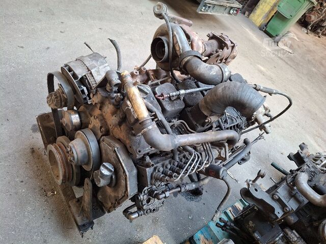 محرك CUMMINS B215-20