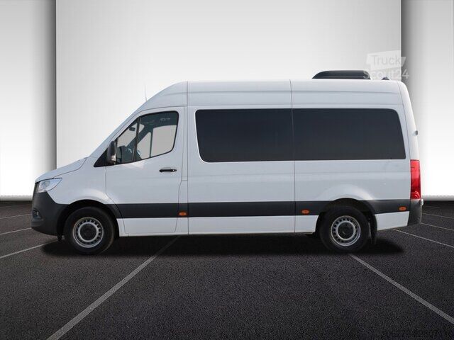 Pakettiauto Mercedes-Benz Sprinter 317 CDI Kombi,Rollstuhllift,8Sitze