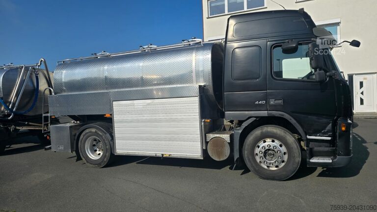 Tartálykocsi Volvo FM 440 4x2
