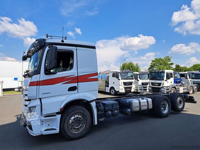 Truck chassis Mercedes Benz 2553 Actros 6x2