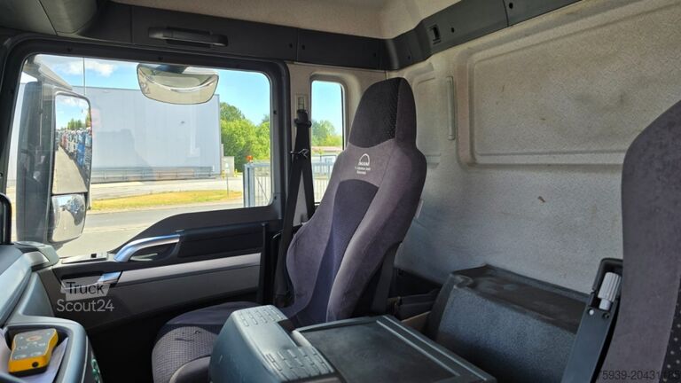 Standard SZM MAN TGS 18.400 (4x2)