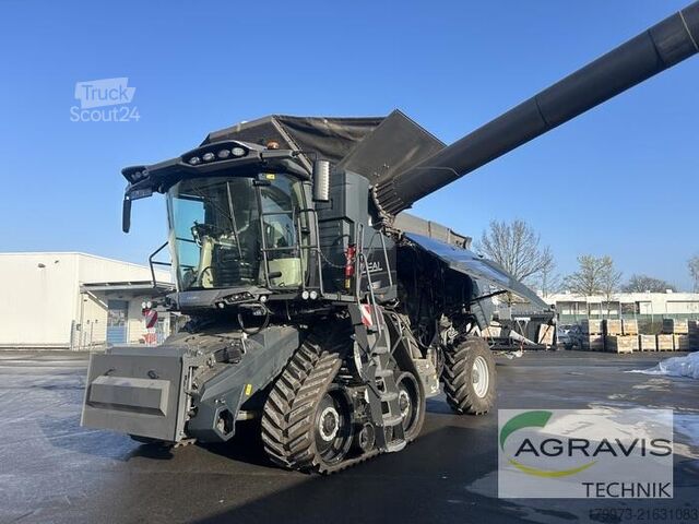 Moissonneuse-batteuse Fendt IDEAL 8 T