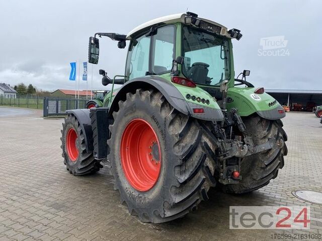 Tracteur Fendt 724 VARIO S4
