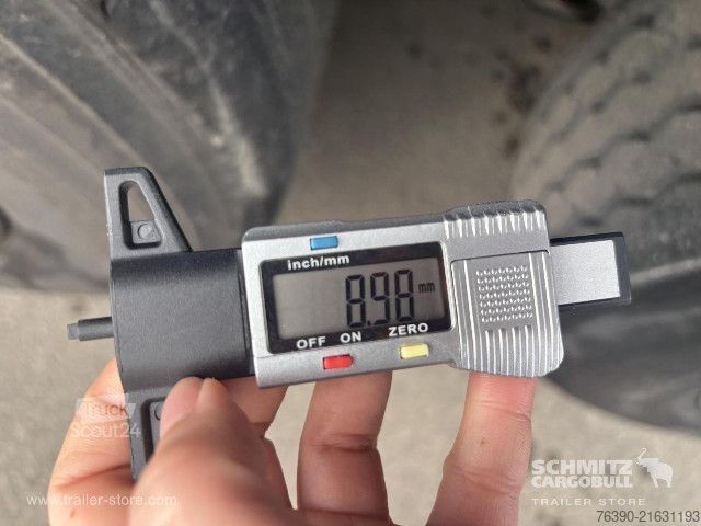 Open semitrailer with tarp Schmitz Cargobull Semitrailer Curtainsider Standard