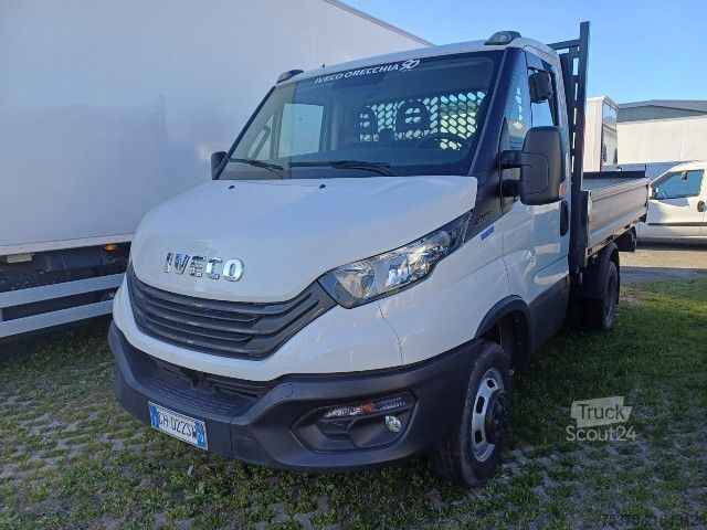 Furgón volquete IVECO DAILY 35C14H