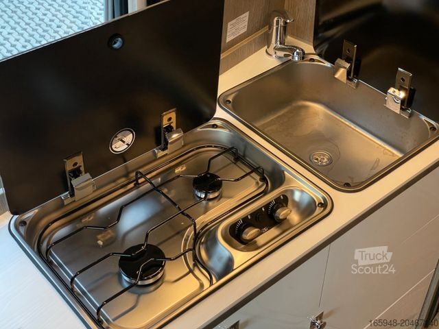 Camper van PÖSSL 2 Win R Plus*Nordkap Edition*Wintertauglich*