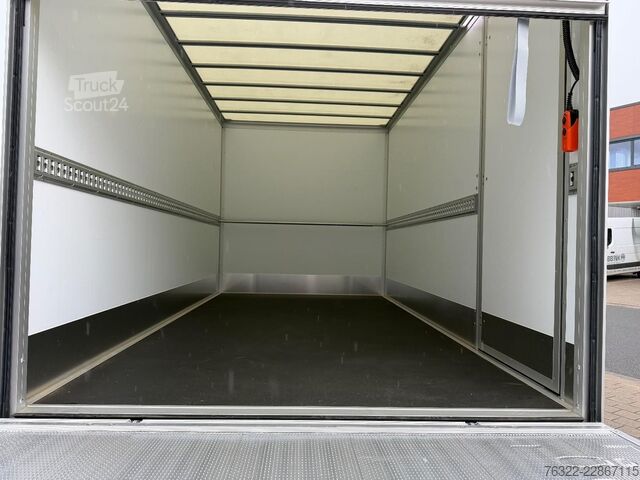 Resväska Renault E-TECH MASTER RED CCAB3T5 L3H1 GVW 3,5T/ GESLOT...