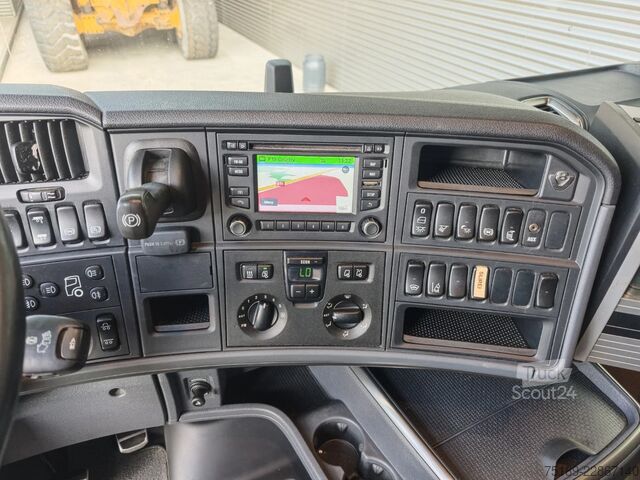 Chassi med hytt Scania R730 V8 6x4