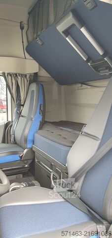 Tractor estándar Volvo FH 460 Aero, GLOBETROTTER XL, I SAVE 4x2