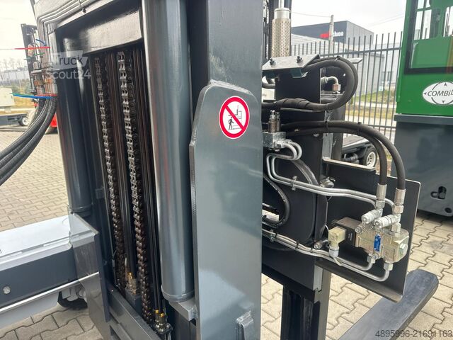 Carrello elevatore a 4 direzioni Combilift Hubtex DQ45/Only 3310 h/Telscopic forks