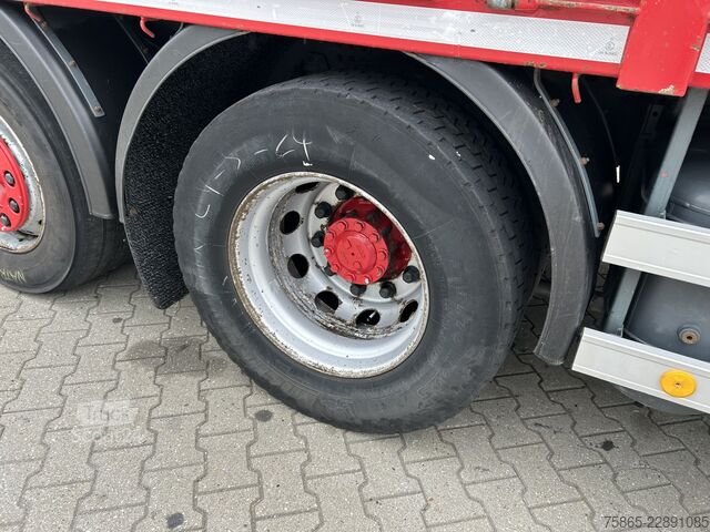 Bīdāmais tents DAF CF 85 360 Euro 5 / 233 dkm / Curtainside Box / ...