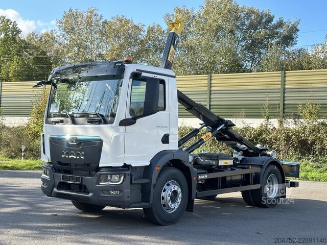Система крюкових кронштейнів MAN TGM 18.320 MAN TGM 18.320 4x2 Euro 6e Hyva 12-45