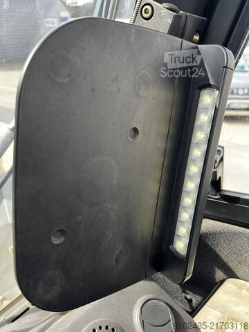 Viličar Linde H 35 T-02 EVO