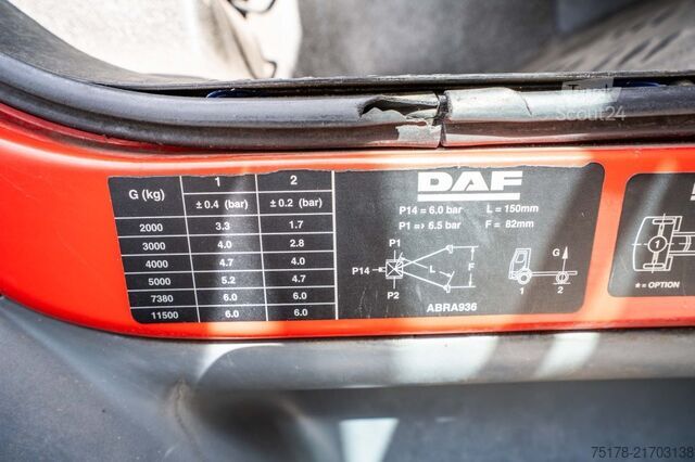 Presenning DAF LF 55.180 +DHOLLANDIA 2.5T.