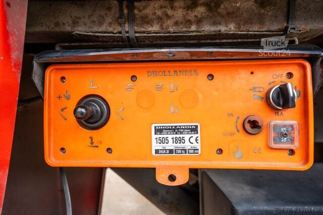 Presenning DAF LF 55.180 +DHOLLANDIA 2.5T.