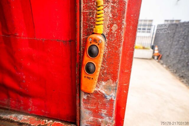 Presenning DAF LF 55.180 +DHOLLANDIA 2.5T.