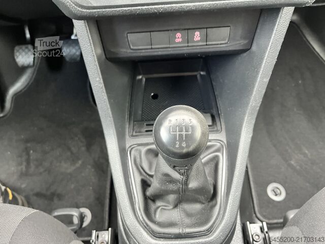 Kombi s vysokou strechou VW Caddy 2.0 TDI L1H1 Imperiaal Airco Cruise contr...