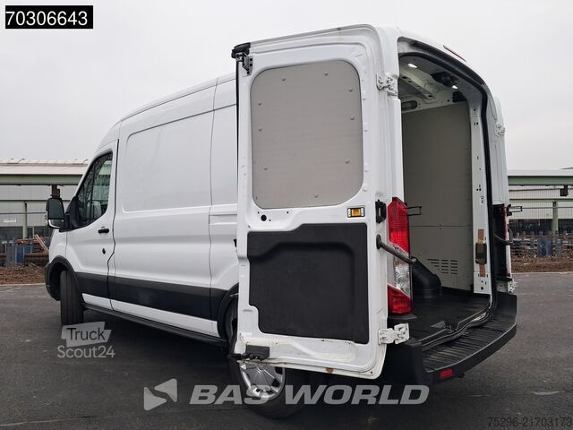 Magastetős kombi Ford Transit 130pk L2H2 Airco Cruise Parkeersensoren...