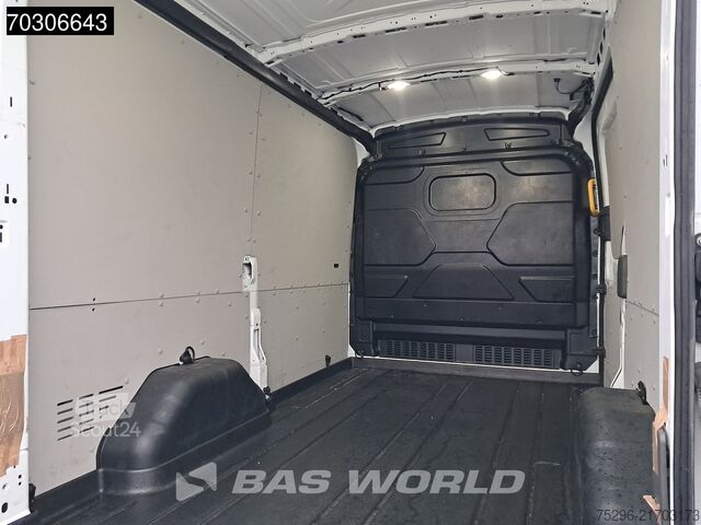 Magastetős kombi Ford Transit 130pk L2H2 Airco Cruise Parkeersensoren...