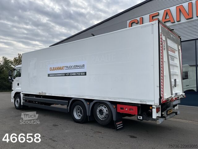 Чемодан Man TGS 26.330 6x2 met DHollandia laadklep