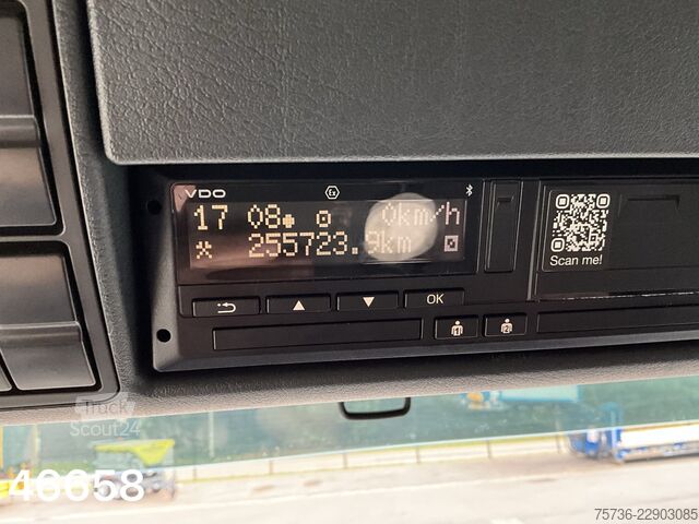 Чемодан Man TGS 26.330 6x2 met DHollandia laadklep