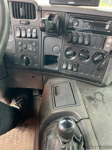Camion cu platformă SCANIA P 320 4x4 /AC/Standhzg/EU6 Single Bereifung
