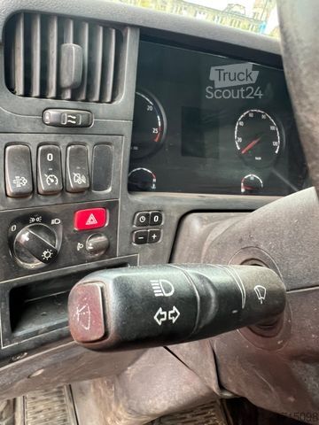 Camion cu platformă SCANIA P 320 4x4 /AC/Standhzg/EU6 Single Bereifung